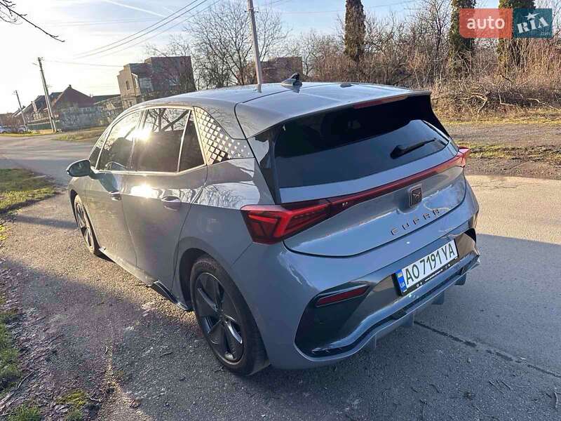 Хетчбек Cupra Born 2022 в Ужгороді