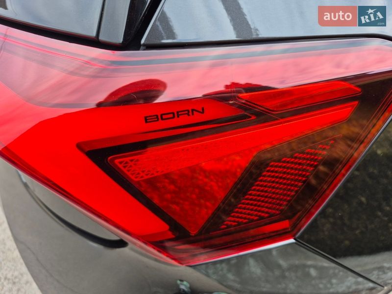Хэтчбек Cupra Born 2023 в Ровно