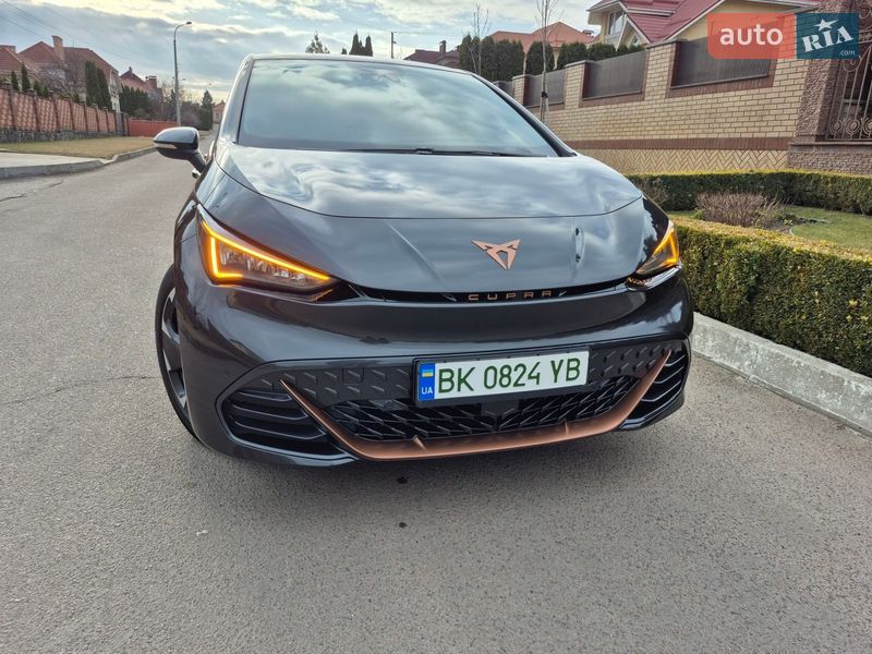 Хэтчбек Cupra Born 2023 в Ровно