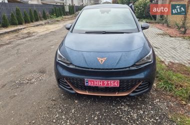 Хэтчбек Cupra Born 2024 в Киеве