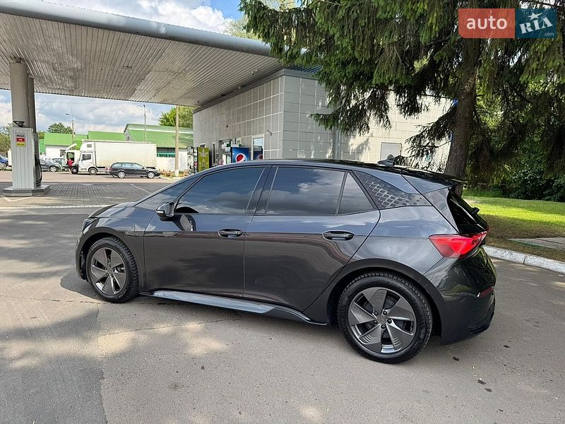 Хэтчбек Cupra Born 2023 в Луцке