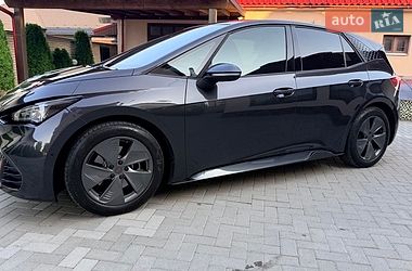 Хэтчбек Cupra Born 2022 в Мукачево