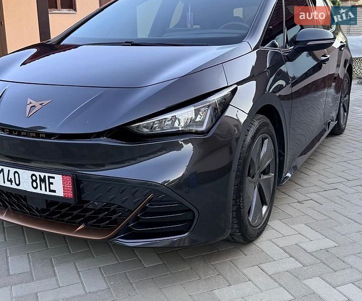 Хэтчбек Cupra Born 2022 в Мукачево