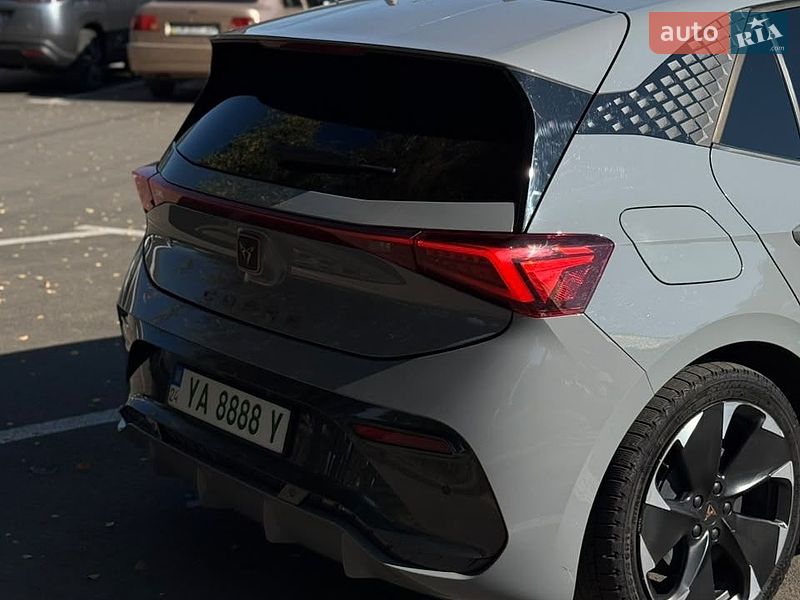 Хэтчбек Cupra Born 2023 в Золотоноше фото 10 Хэтчбек Cupra Born 2023 в Золотоноше