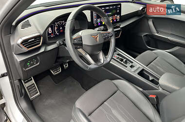 Позашляховик / Кросовер Cupra Formentor 2024 в 