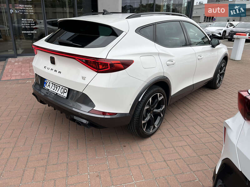 Внедорожник / Кроссовер Cupra Formentor 2024 в Киеве