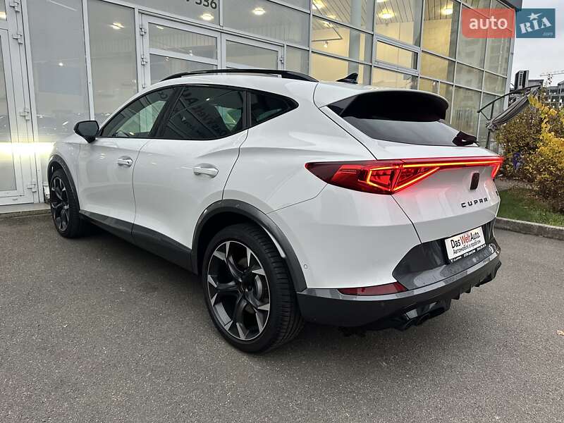Внедорожник / Кроссовер Cupra Formentor 2024 в Киеве