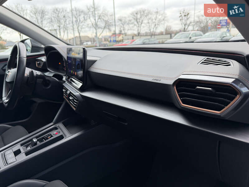 Внедорожник / Кроссовер Cupra Formentor 2022 в Киеве фото 37 Внедорожник / Кроссовер Cupra Formentor 2022 в Киеве