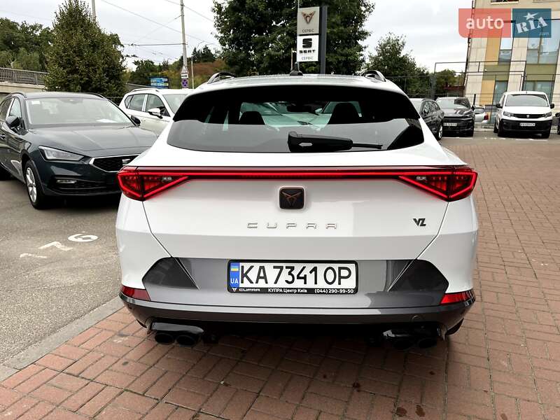 Внедорожник / Кроссовер Cupra Formentor 2024 в Киеве