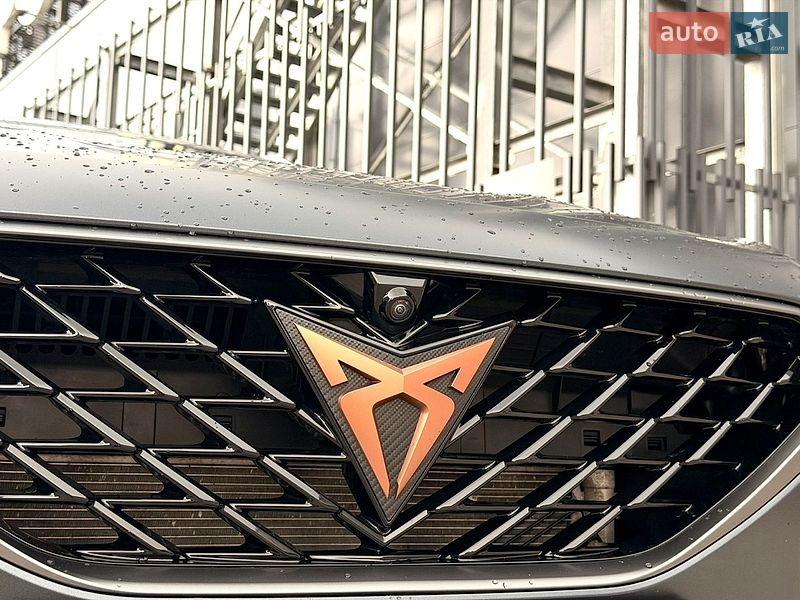 Внедорожник / Кроссовер Cupra Formentor 2024 в Киеве