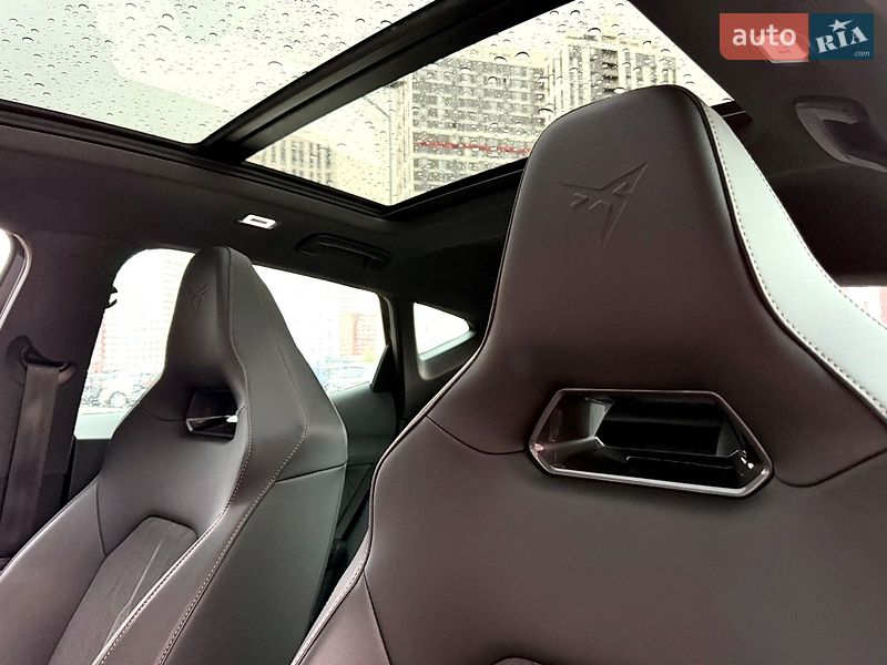 Внедорожник / Кроссовер Cupra Formentor 2024 в Киеве