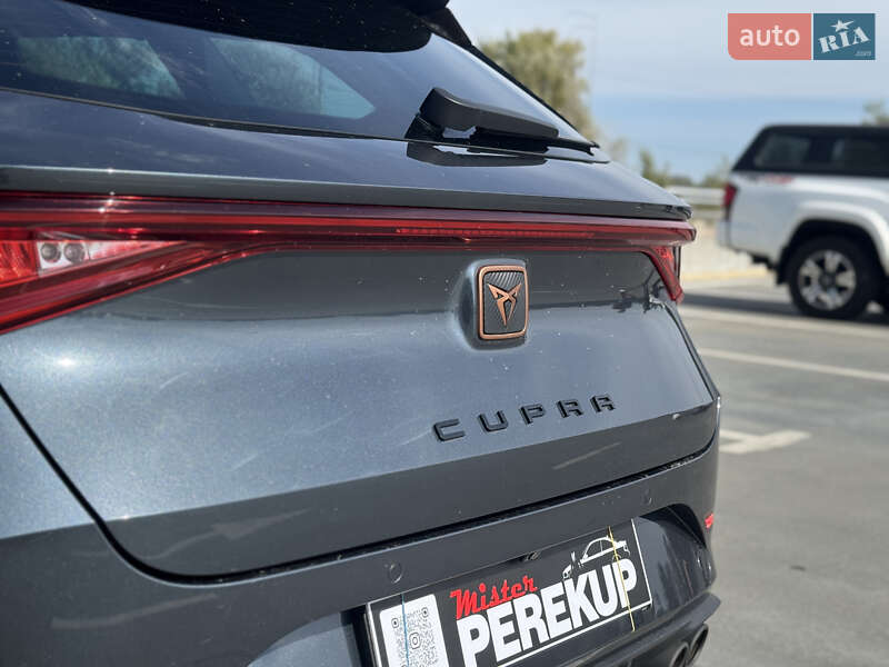 Универсал Cupra Leon Sportstourer 2023 в Киеве фото 10 Универсал Cupra Leon Sportstourer 2023 в Киеве
