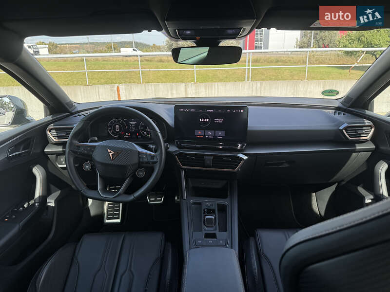 Универсал Cupra Leon Sportstourer 2023 в Киеве фото 45 Универсал Cupra Leon Sportstourer 2023 в Киеве