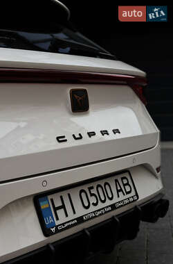 Универсал Cupra Leon 2024 в 