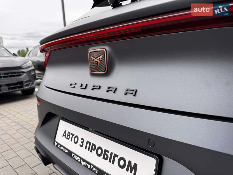 Хэтчбек Cupra Leon 2024 в Киеве