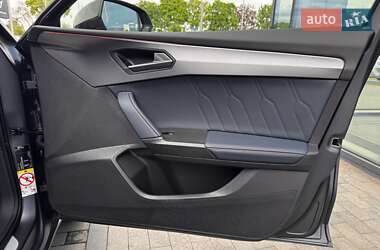 Хэтчбек Cupra Leon 2024 в 