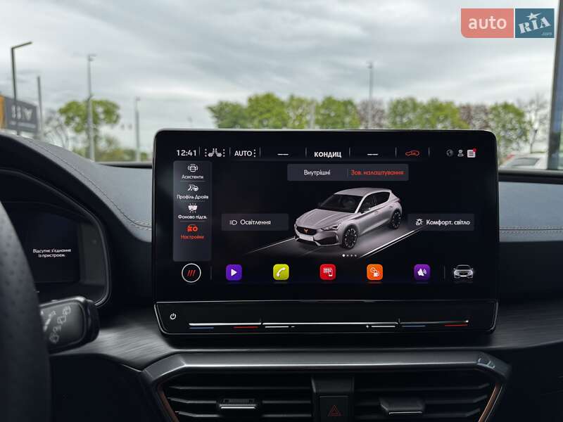 Хетчбек Cupra Leon 2024 в Києві фото 60 Хетчбек Cupra Leon 2024 в Києві