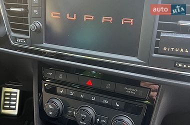 Хетчбек Cupra Leon 2020 в Івано-Франківську