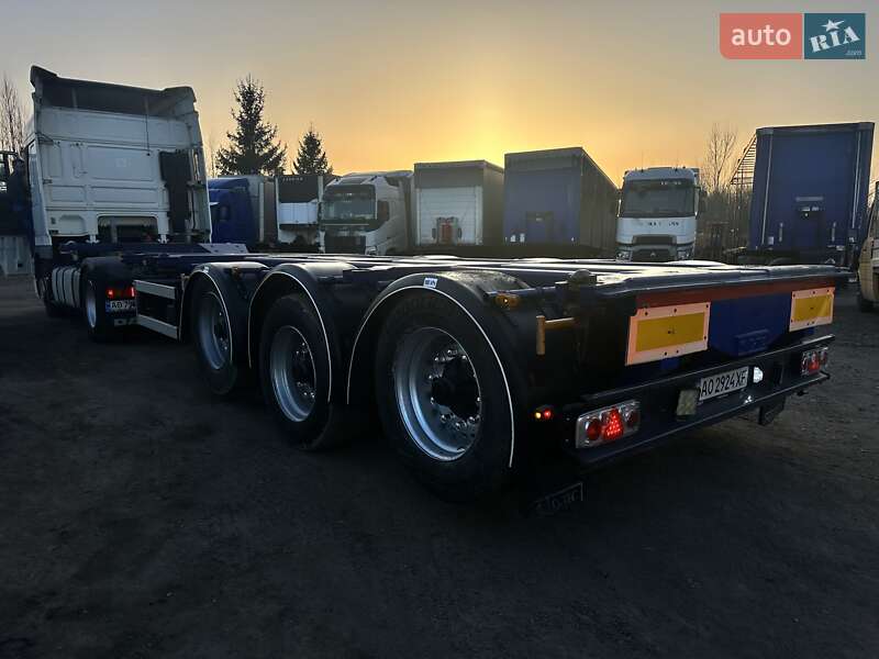 Контейнеровоз полуприцеп D-Tec FT-4303V 2006 в Хусте