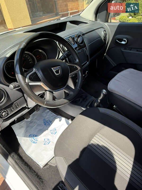 Минивэн Dacia Dokker Stepway 2018 в Черновцах