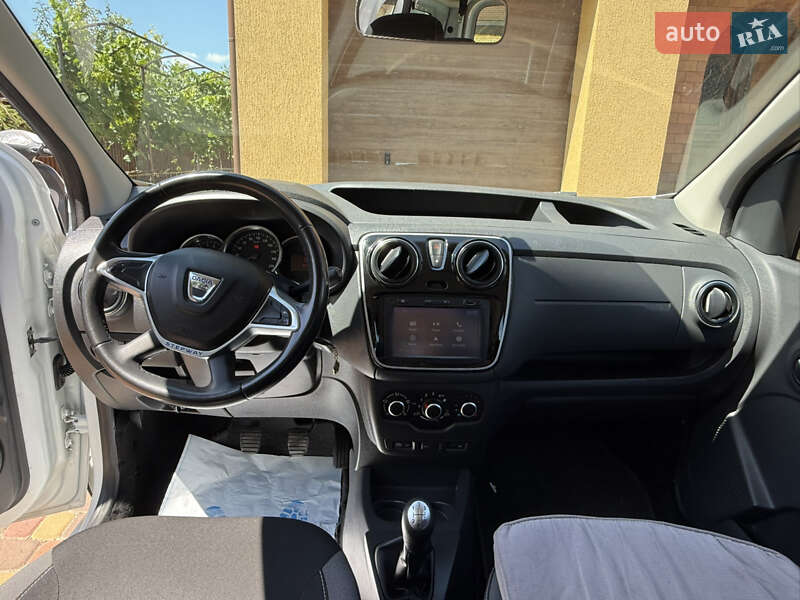 Минивэн Dacia Dokker Stepway 2018 в Черновцах