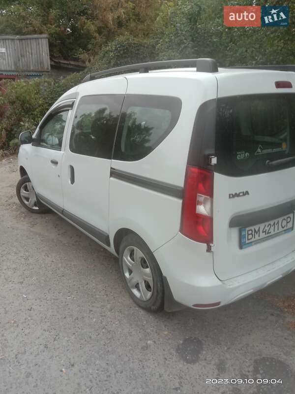 Dacia Dokker 2015
