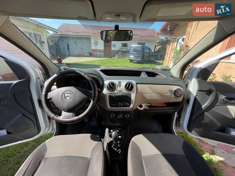 Минивэн Dacia Dokker 2014 в Коломые