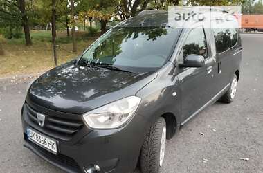 Минивэн Dacia Dokker 2014 в 