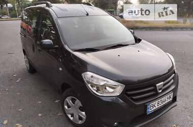 Минивэн Dacia Dokker 2014 в 