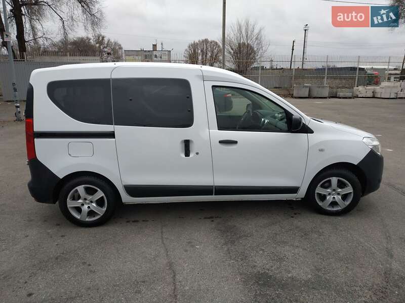 Мінівен Dacia Dokker 2013 в Дніпрі фото 2 Мінівен Dacia Dokker 2013 в Дніпрі