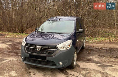 Минивэн Dacia Dokker 2019 в 