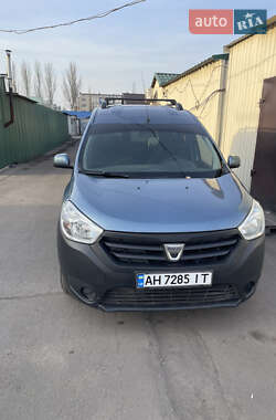 Мінівен Dacia Dokker 2013 в Добропіллі