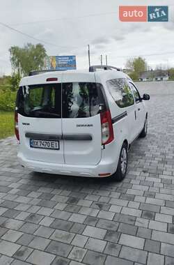 Мінівен Dacia Dokker 2013 в 