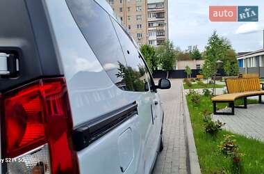 Мінівен Dacia Dokker 2013 в 
