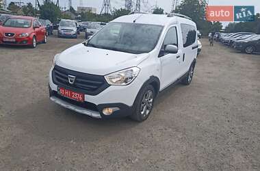 Минивэн Dacia Dokker 2015 в Луцке