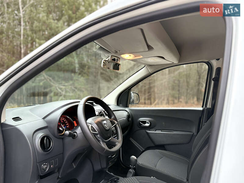 Минивэн Dacia Dokker 2020 в Радомышле фото 31 Минивэн Dacia Dokker 2020 в Радомышле