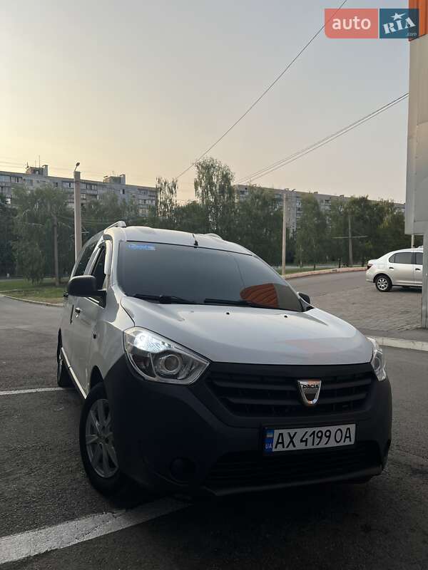 Грузовой фургон Dacia Dokker 2013 в Харькове
