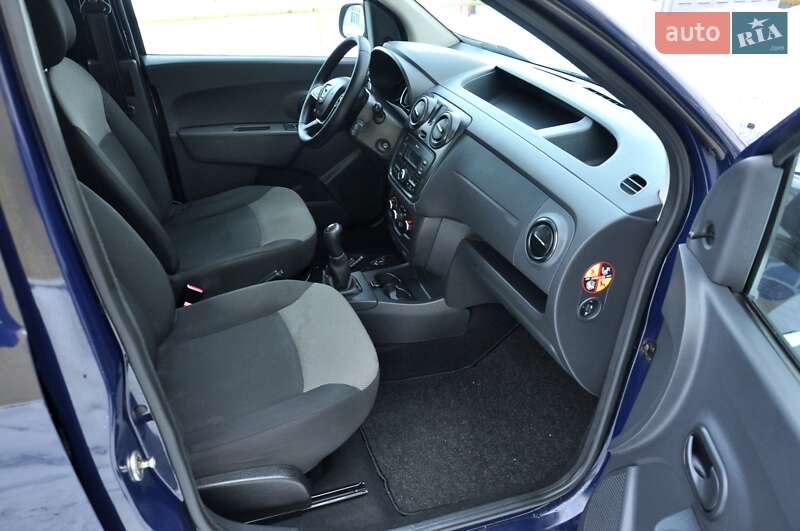 Минивэн Dacia Dokker 2018 в Львове