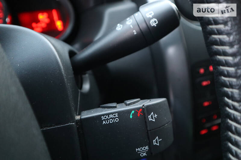 Позашляховик / Кросовер Dacia Duster 2015 в Дрогобичі