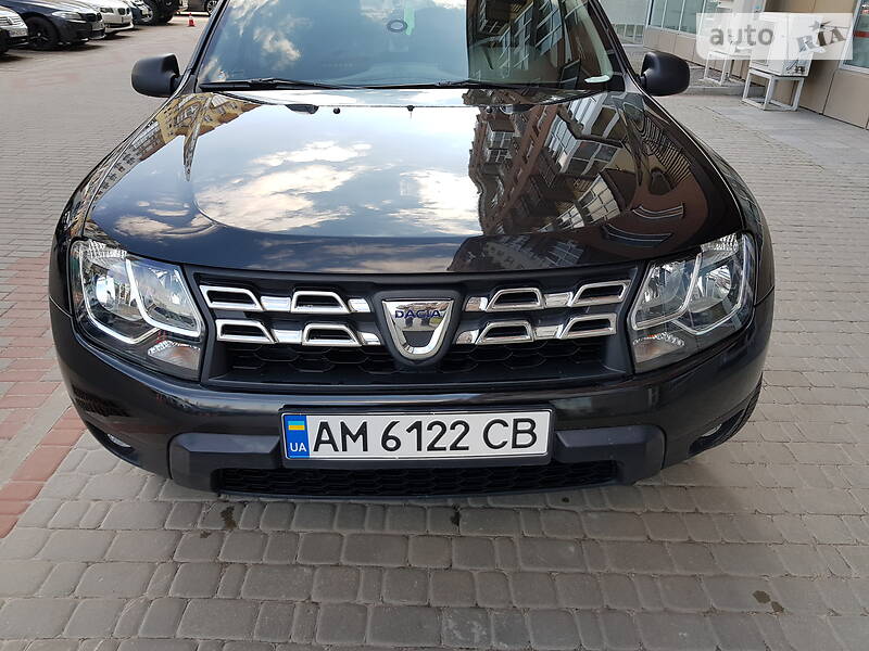 Позашляховик / Кросовер Dacia Duster 2015 в Житомирі