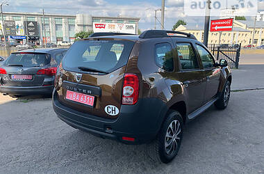 Позашляховик / Кросовер Dacia Duster 2012 в Харкові