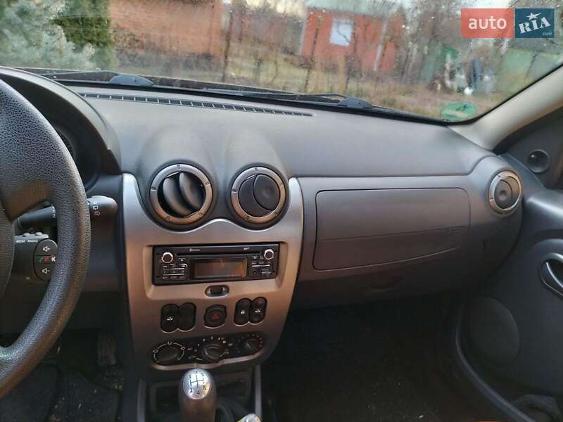 Внедорожник / Кроссовер Dacia Duster 2012 в Луцке фото 15 Внедорожник / Кроссовер Dacia Duster 2012 в Луцке