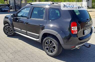 Внедорожник / Кроссовер Dacia Duster 2016 в Калуше