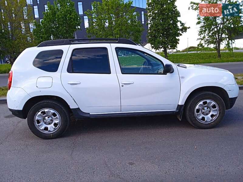 Позашляховик / Кросовер Dacia Duster 2011 в Рівному