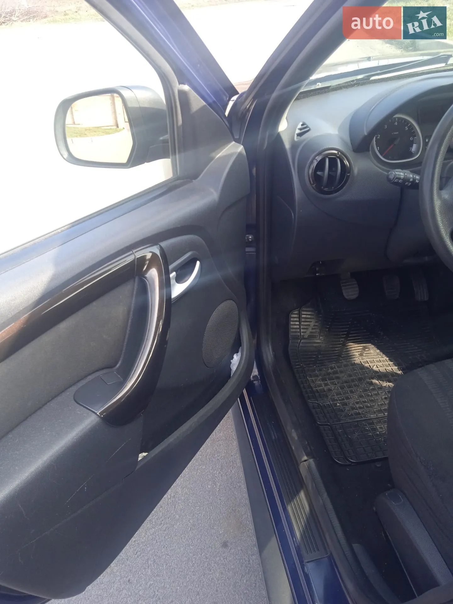 2011 Dacia Duster - мініатюра 12