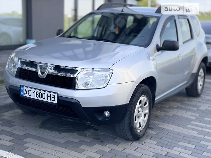 Позашляховик / Кросовер Dacia Duster 2011 в Луцьку