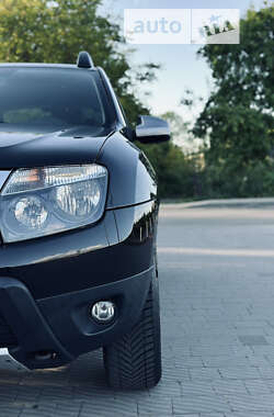 Внедорожник / Кроссовер Dacia Duster 2012 в Владимир-Волынском