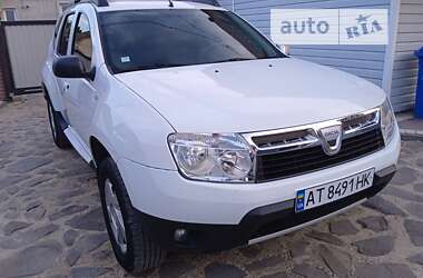 Внедорожник / Кроссовер Dacia Duster 2010 в Снятине