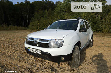 Внедорожник / Кроссовер Dacia Duster 2013 в Нововолынске