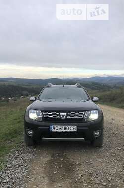 Внедорожник / Кроссовер Dacia Duster 2013 в Межгорье